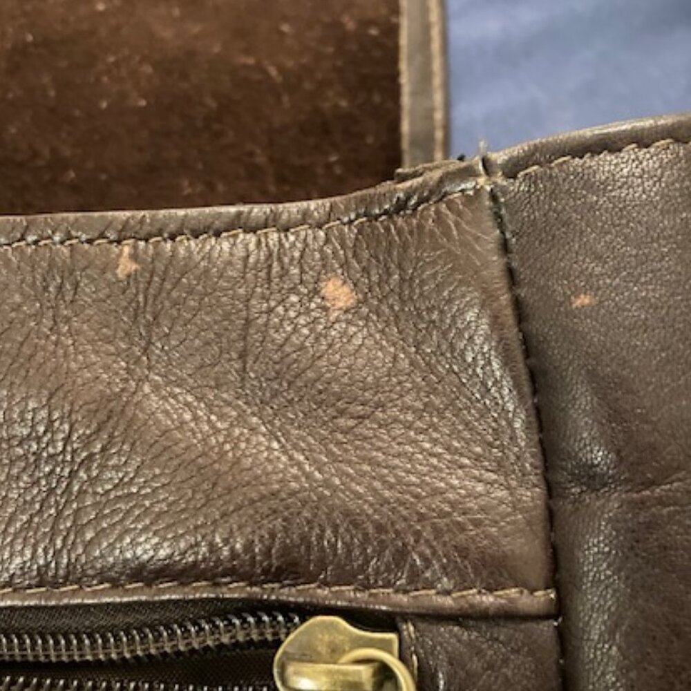 SALE - Men's or Women's Brown Crossbody Leather Messenger Bag - Picture 8 of 8